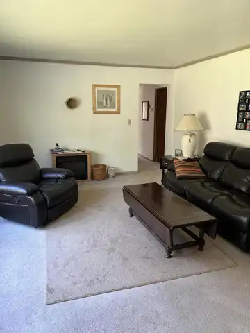 Guthrie, WAUKESHA, WI 53189