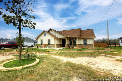 Maverick Hts, Somerset, TX 78069