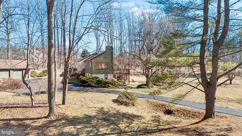 Top Of The Oaks, CHADDS FORD, PA 19317