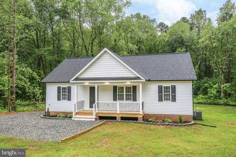 Oakland Pl, LOUISA, VA 23093