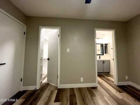 W Pontiac Dr, Phoenix, AZ 85027