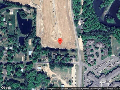 Redwood Street N, Cambridge, MN 55008