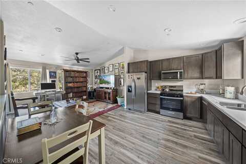 Edelweiss Drive, Crestline, CA 92325
