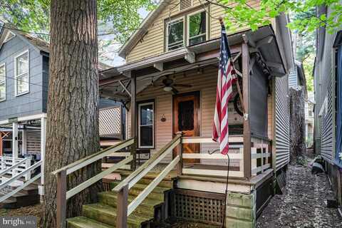 7Th St, MOUNT GRETNA, PA 17064