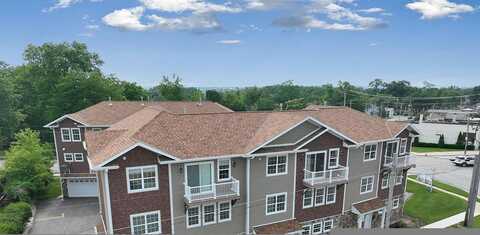Grand, MUKWONAGO, WI 53149