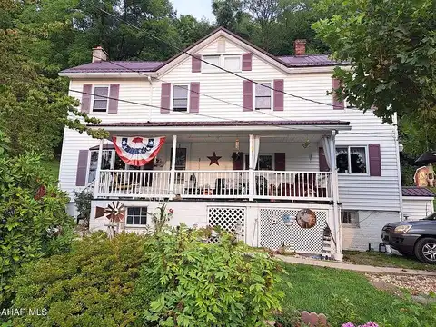 Oak, CLAYSBURG, PA 16625