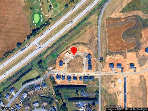 Victory Cir, MECHANICSBURG, PA 17050