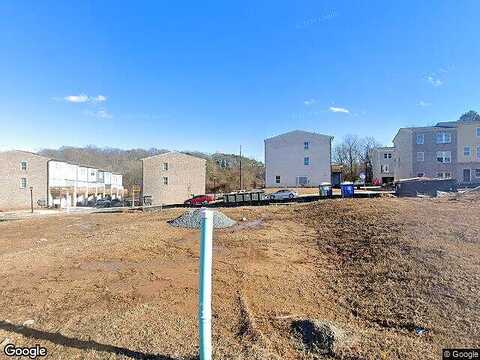 Creekside Circle Nw, Atlanta, GA 30318