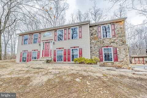 Woodland Drive, QUARRYVILLE, PA 17566