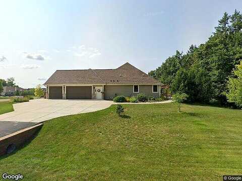 Oak Knoll, JACKSON, WI 53037