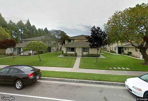 W Hemlock Street, Port Hueneme, CA 93041