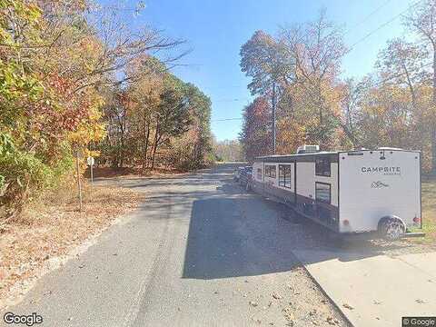 Federalist Way, Montross, VA 22520