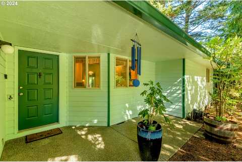 Seagrove Loop, Lincoln City, OR 97367