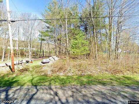 N Smith Rd, Waymart, PA 18472