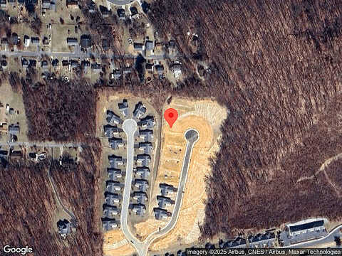 River Oak Dr, Staunton, VA 24401