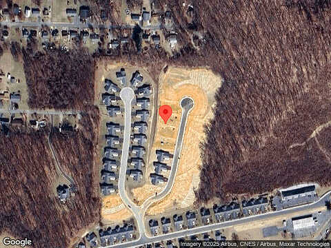 River Oak Dr, Staunton, VA 24401