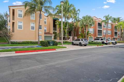 Saint Andrews Place, Wellington, FL 33414