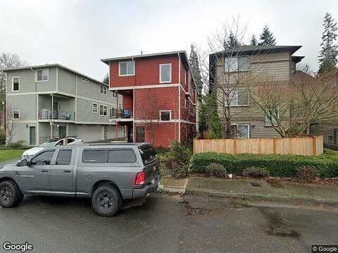 Rainier Dr, Everett, WA 98203