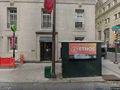 Locust St, Philadelphia, PA 19102