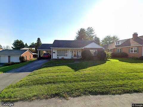 E Harrisburg Ave, Elizabethtown, PA 17022