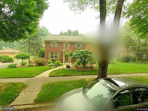 N 28Th St, Allentown, PA 18104