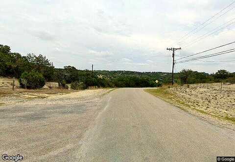 S Lillian Dr, Kerrville, TX 78028
