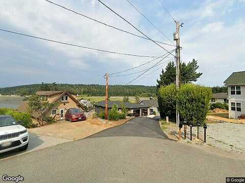 S Cleven Ave, Camano Island, WA 98282