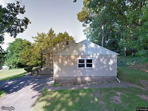 E Wyoming St, Allentown, PA 18103