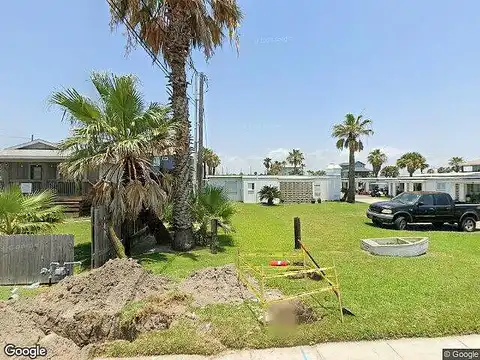 S 11Th St #102, Port Aransas, TX 78373