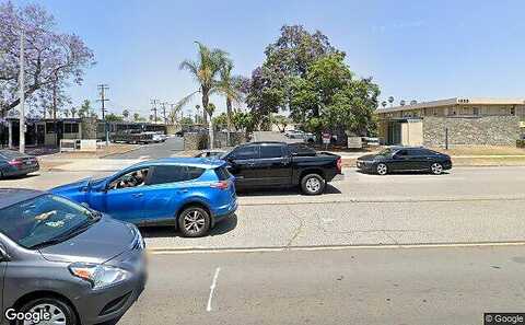 W Broadway Lane, Anaheim, CA 92801