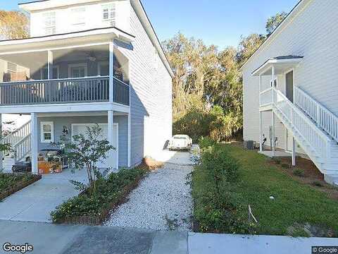 Mohr Club Dr, Darien, GA 31305