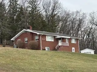 Tyson, GREENSBURG, PA 15601