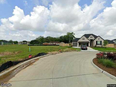 Maple Ct, Santa Fe, TX 77510