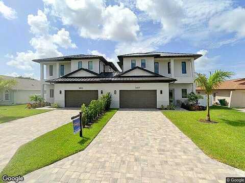 95Th Ave N #1, NAPLES, FL 34108
