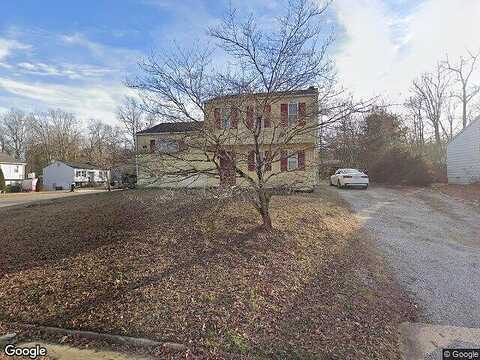 Bentwood Ln, North Chesterfield, VA 23237