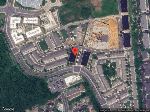 Bastille St, Unit 305, Fairfax, VA 22031