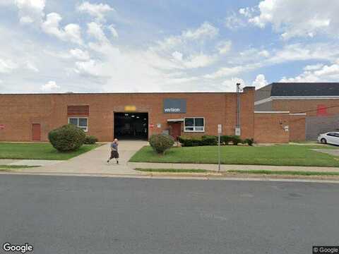 Fairfax Blvd, Unit 103, Fairfax, VA 22031