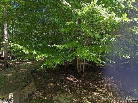 Wilton Coves Dr, Hartfield, VA 23350