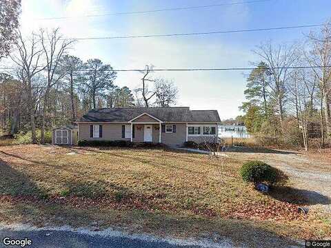 Circle Dr, Heathsville, VA 22432