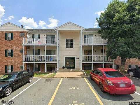 Runnel Ct, Unit 10, Charlottesville, VA 22901