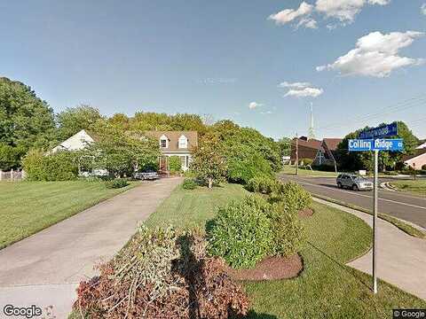 Colling Ridge Ct, Alexandria, VA 22308