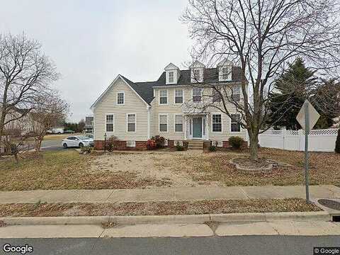 Peggy&#X27;S Ct, Gainesville, VA 20155