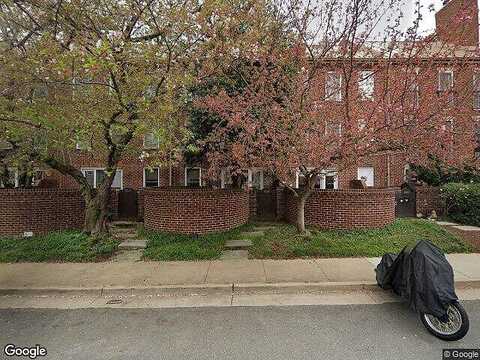 S St Asaph St, Unit 403, Alexandria, VA 22314