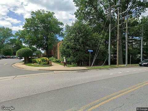 Inverton Rd, Unit 201, Annandale, VA 22003