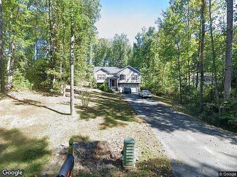 Buchanan Dr, King George, VA 22535