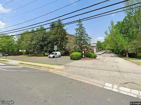 Tavenner Ln, Unit 1A, Alexandria, VA 22306