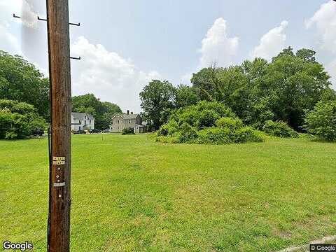 2Nd St, Pocomoke City, VA 23415