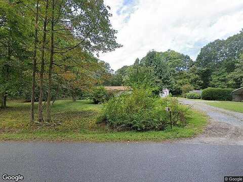 Oakes Landing Rd, Saluda, VA 23180