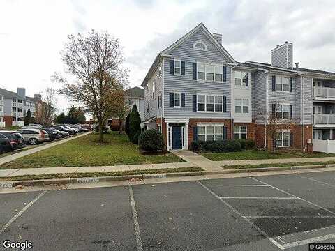 Constellation Square Se, Unit J, Leesburg, VA 20175