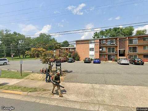 Waterloo Rd, Unit 332, Warrenton, VA 20186